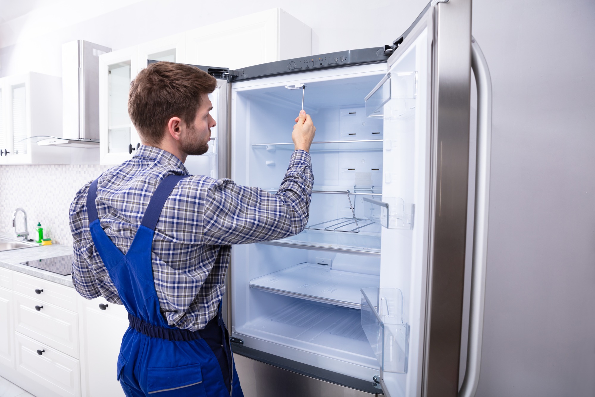 Why Is My Refrigerator Not Cooling but the Light Is On?